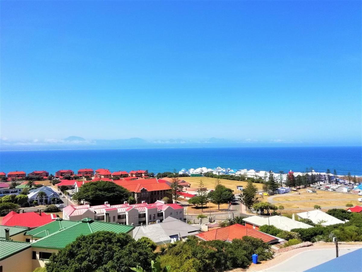 4 On Montagu Accommodation Mossel Bay Exterior foto